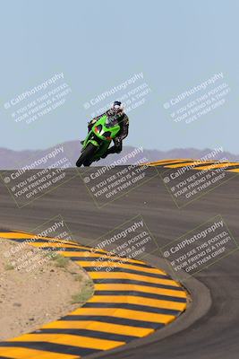 media/Oct-09-2022-SoCal Trackdays (Sun) [[95640aeeb6]]/Turns 9 and 10 (1050am)/